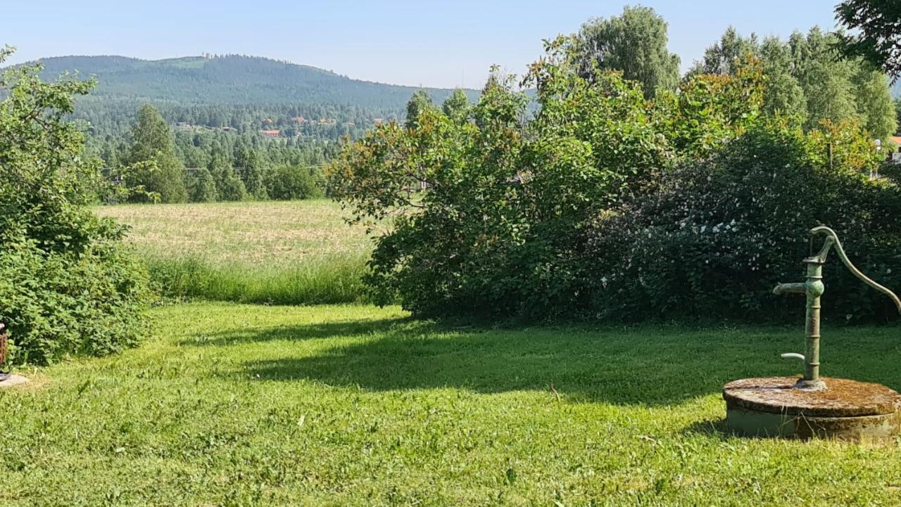 Symaskinshuset Jaervsoe Bagian luar foto