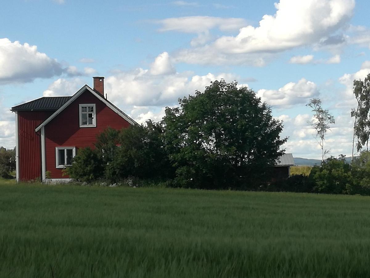 Symaskinshuset Jaervsoe Bagian luar foto